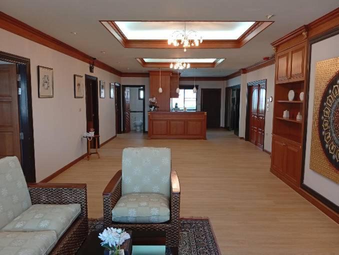 House Hotel 3*